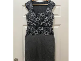 Ann Taylor Petite Dress Sleeveless Floral Lace Scoop Neck, Size 4 P