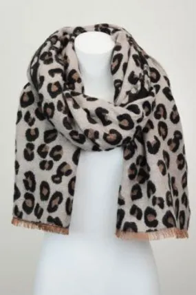 COZY LEOPARD SCARF