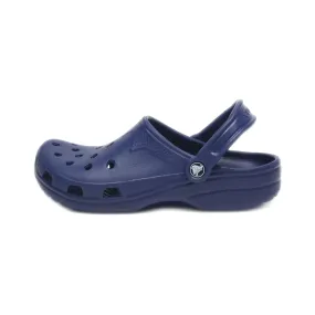 Crocs Classic Clogs Rubber Blue Colour For Women