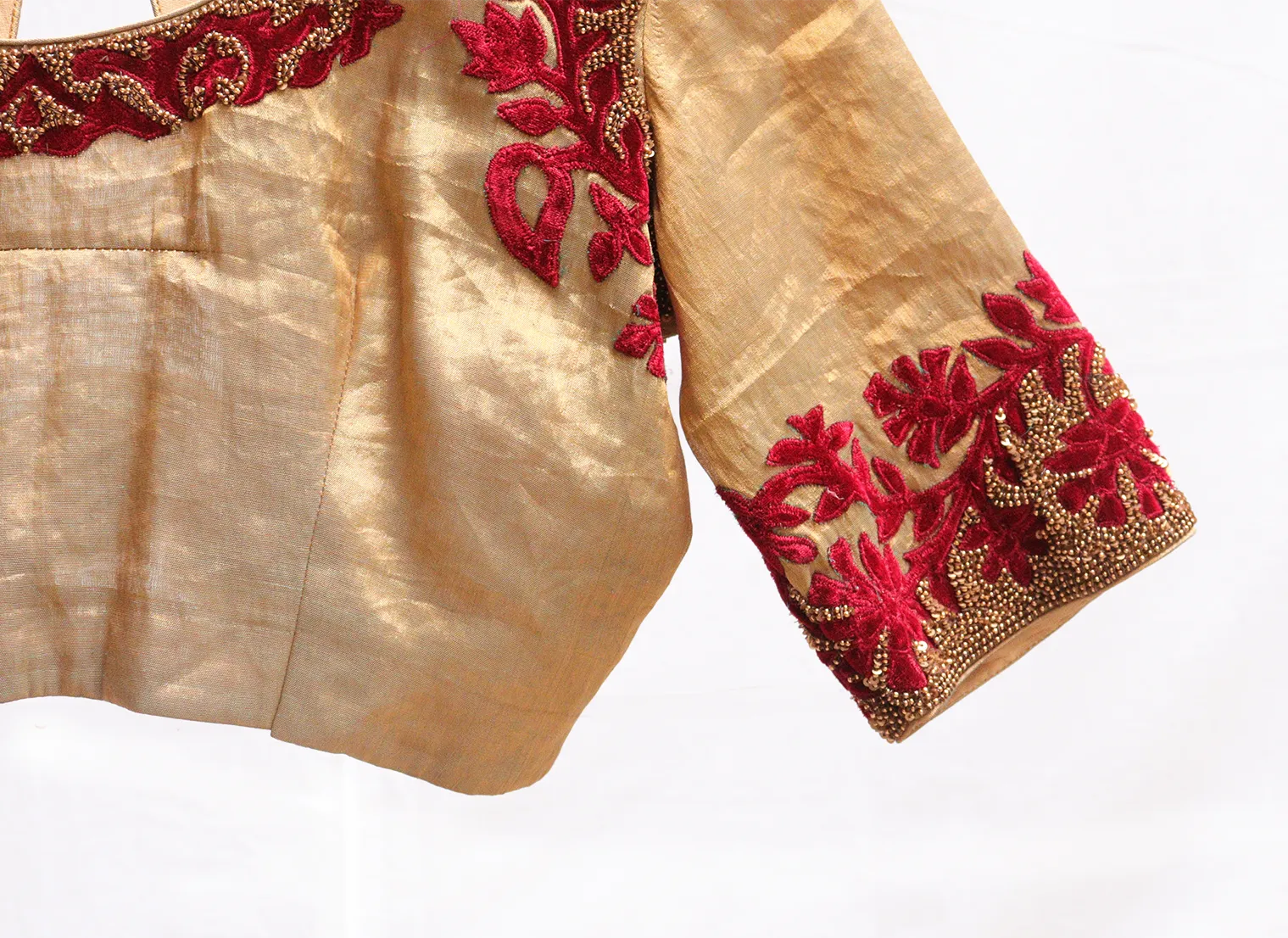 Golden brown , Kanjeevaram tissue,Applique blouse