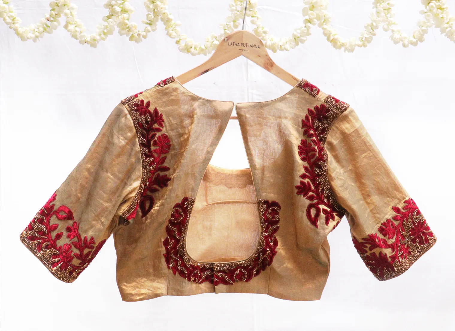 Golden brown , Kanjeevaram tissue,Applique blouse