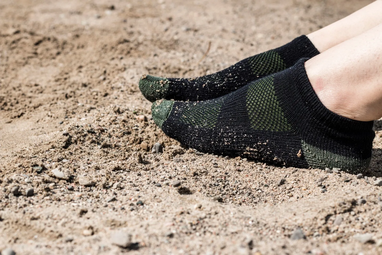 J.B. Field's Merino Wool Mesh Hiker Ankle Socks