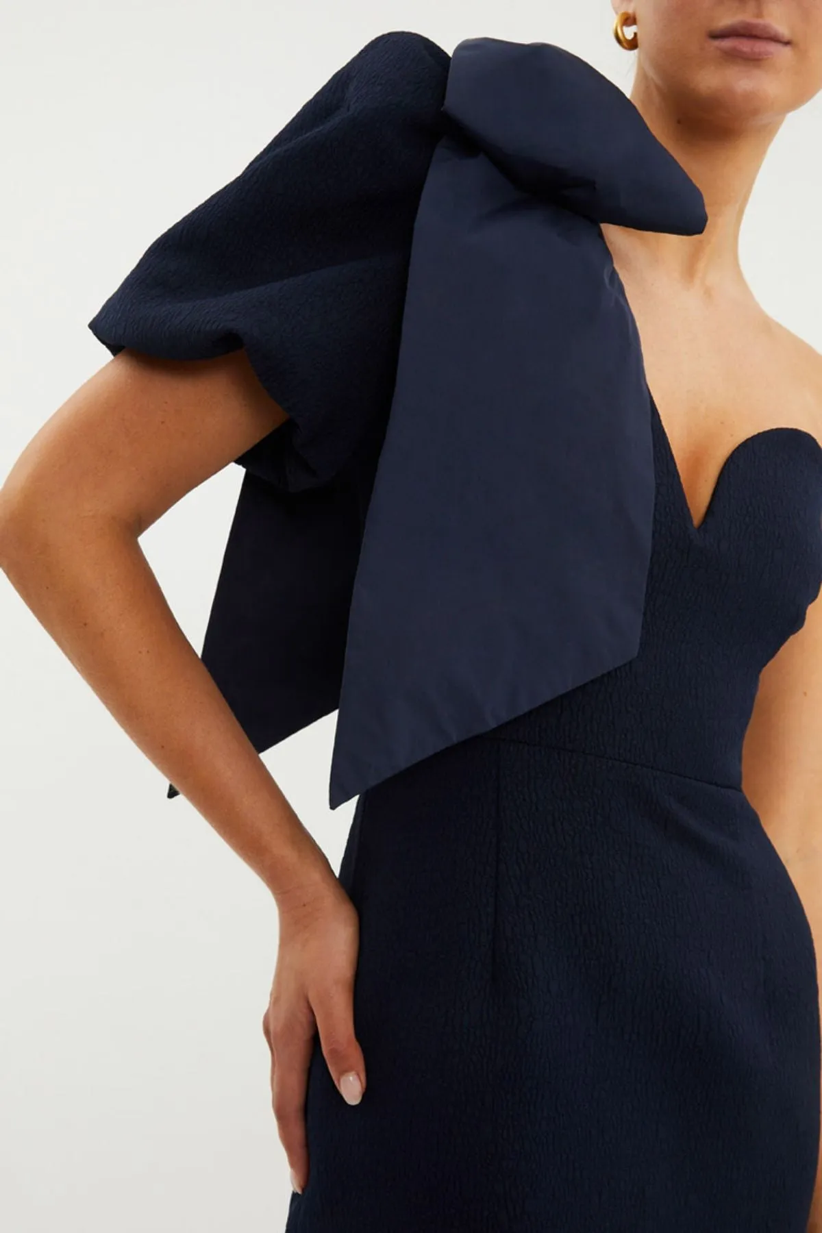 REBECCA VALLANCE Bon Ami Puff Sleeve Midi (Navy Blue) - RRP $699