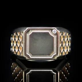 The Avery Unisex Signet Ring