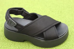 Women's Tasha X-cross Sandal - Black Fabric